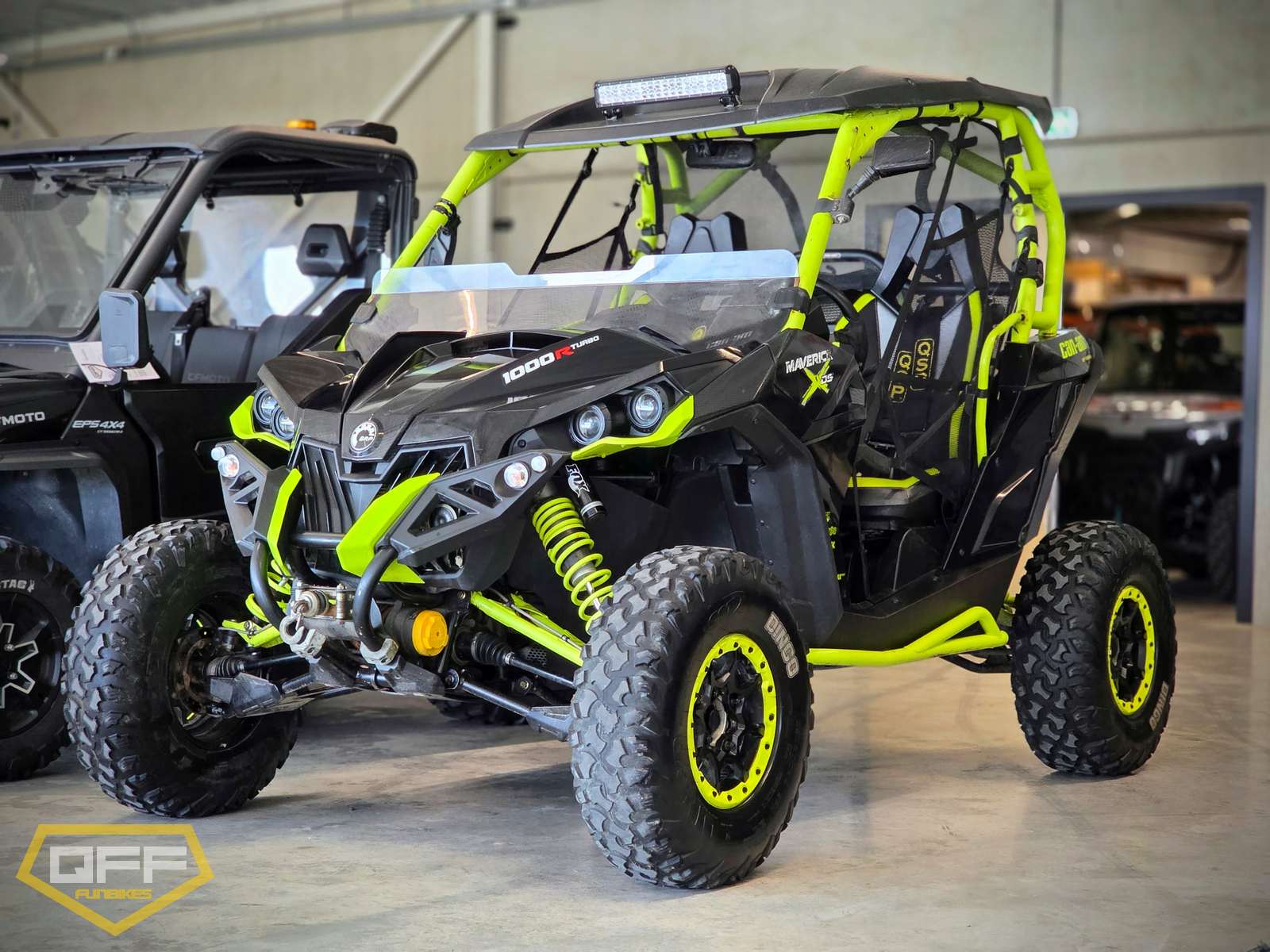 Maverick 1000R Turbo Xds