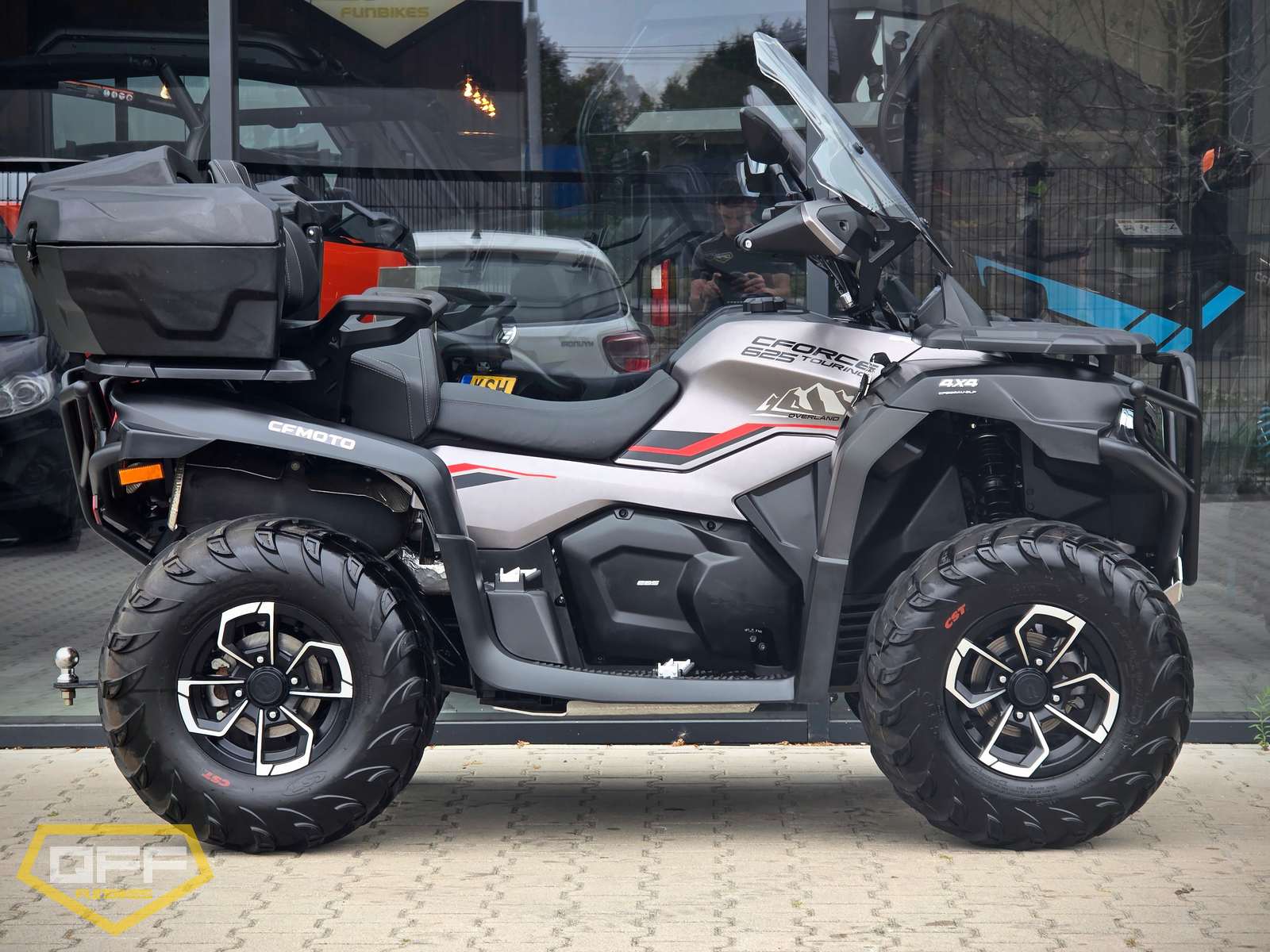 CForce 625 Touring Overland - Image 4